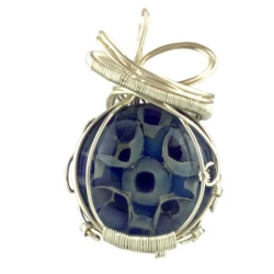 blue_pendant-450p